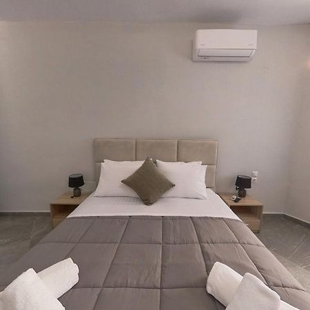 Sidus Condos 韦里亚 外观 照片